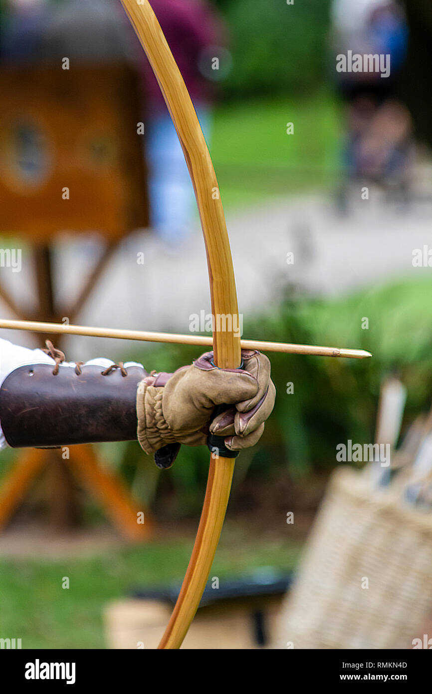 Archer drawing a longbow Stock Photo Alamy