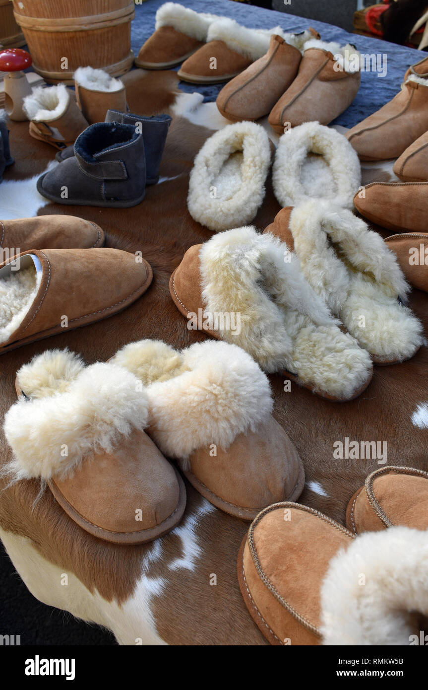 Farmers Sheepskin Slippers Discount Sale, UP TO 69% OFF |  www.aramanatural.es