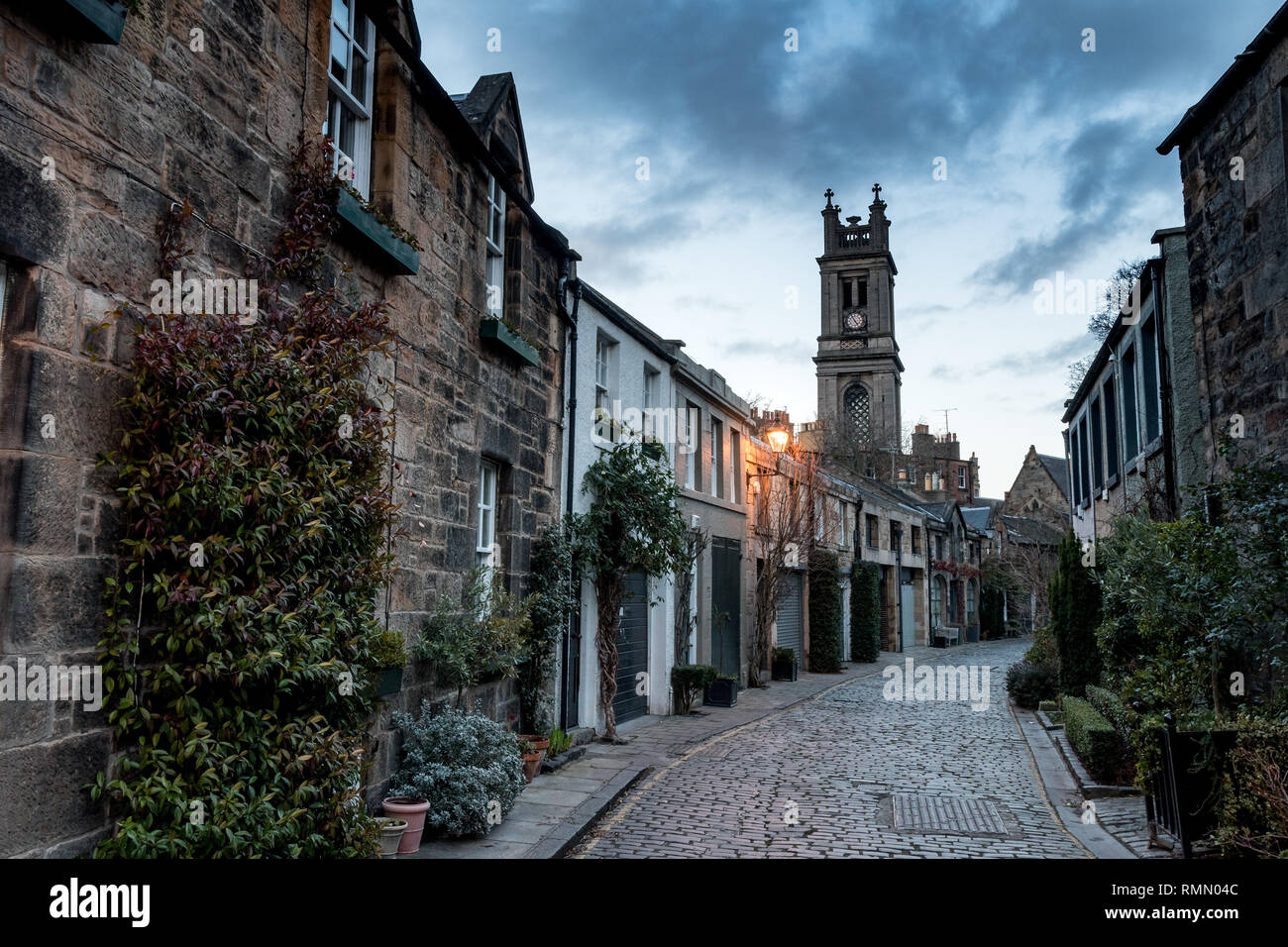 picturesque Circus Lane in Stockbridge, Edinburgh Stock Photo Alamy