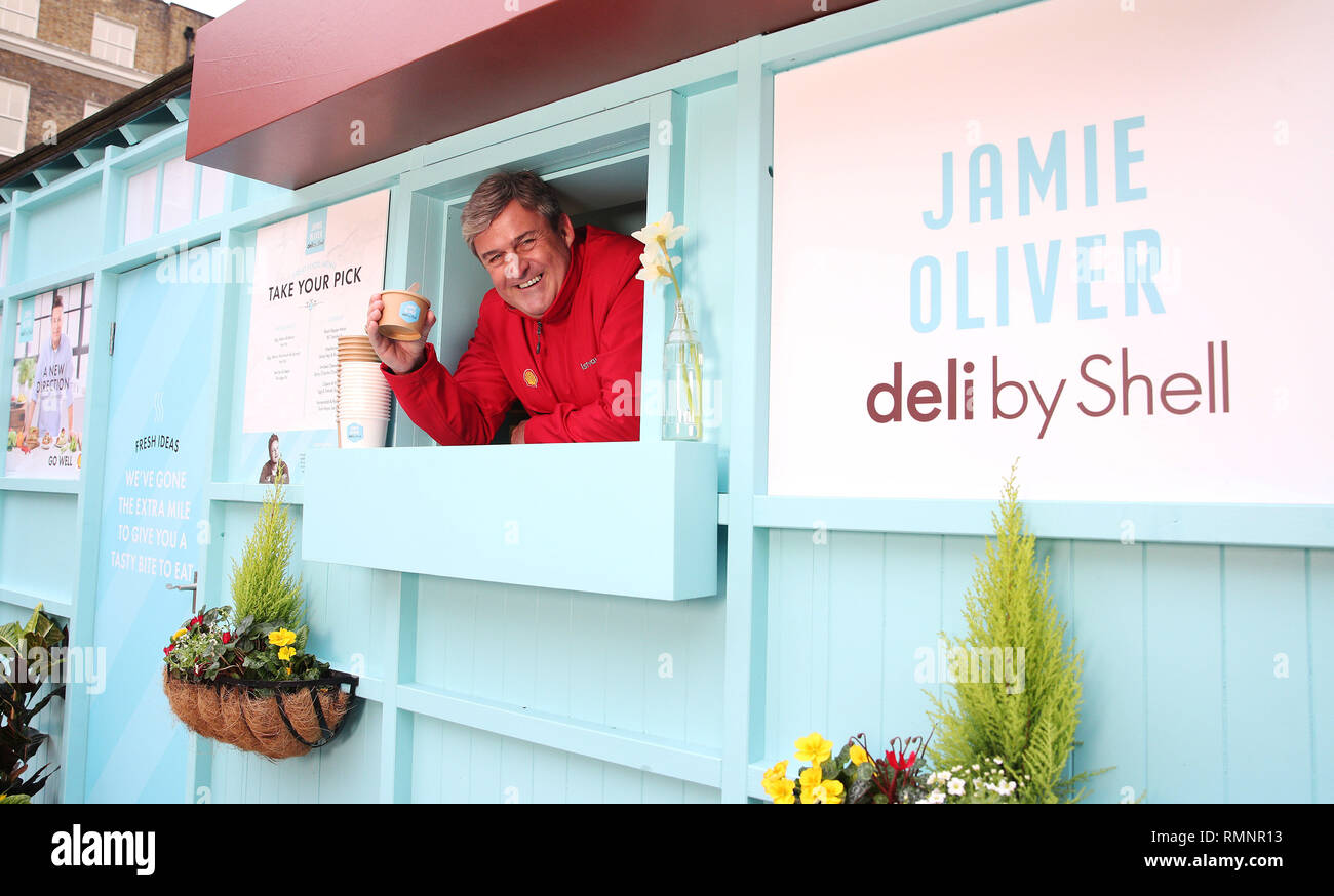 Jamie Oliver roadtests new onthego food range with Executive Vice