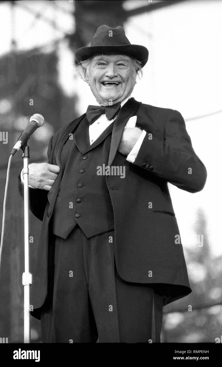 Red skelton hi-res stock photography and images - Alamy