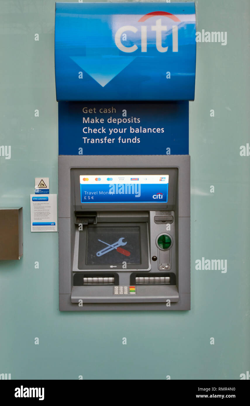 LONDON CANARY WHARF CANADA SQUARE CITIBANK ATM Stock Photo
