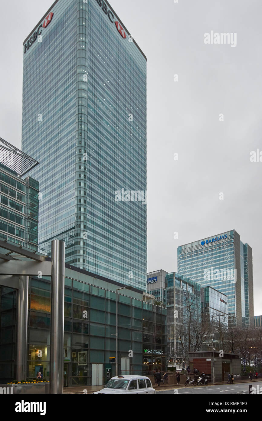 Canada square hsbc tower canary hi-res stock photography and images - Alamy