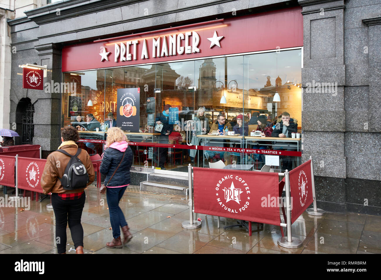 LONDON PRET A MANGER CAFE RESTAURANT NEAR WHITEHALL Stock Photo