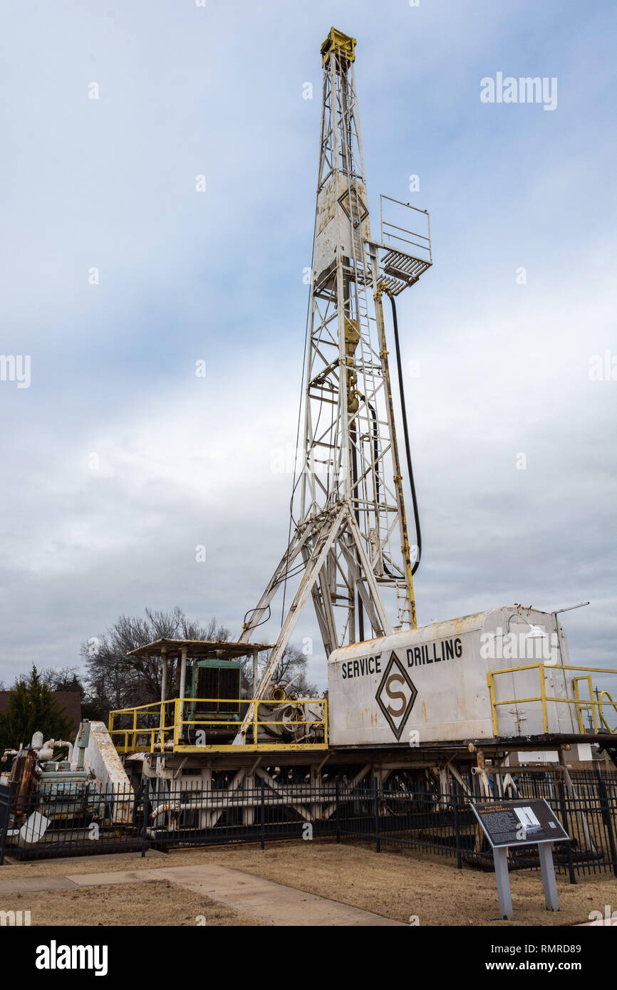 Drilling derrick hires stock photography and images Alamy