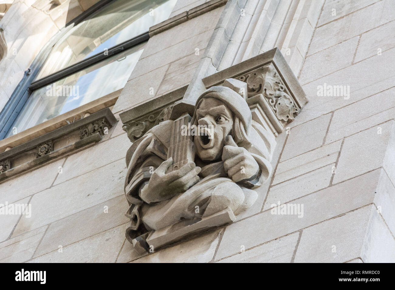 Chrysler Of Culpeper >> Gargoyle Usa Stock Photos & Gargoyle Usa Stock Images - Alamy Chrysler Of Culpeper >> Gargoyle Usa Stock Photos & Gargoyle Usa Stock Images - Alamy