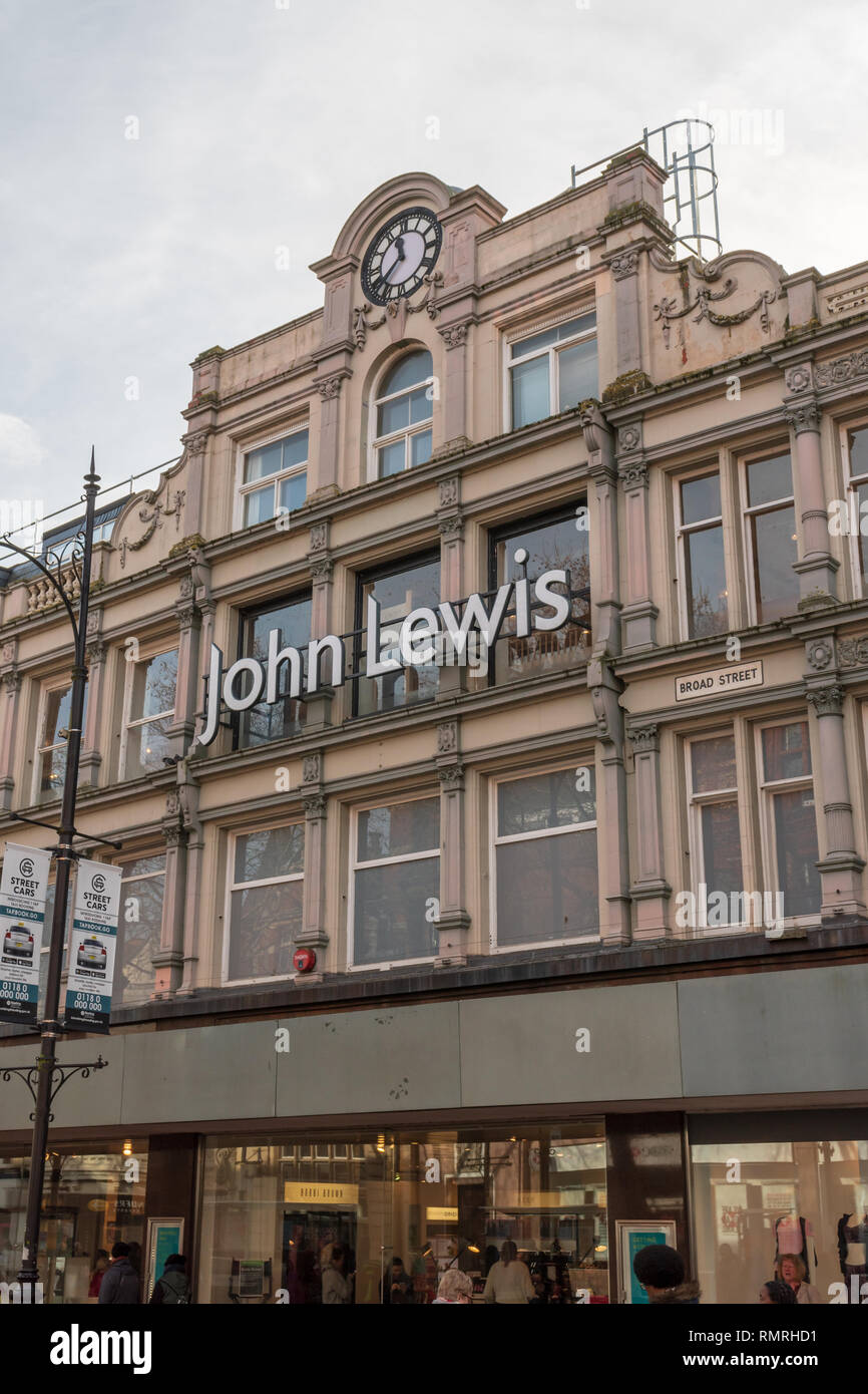 John Lewis in Reading Stock Photo Alamy