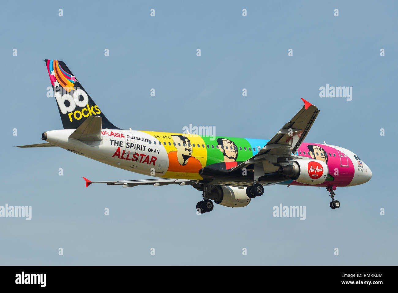 Kuala Lumpur Malaysia May 3 2018 An Airbus A320 Airplane Of Airasia Allstar Livery Landing At Kuala Lumpur International Airport Klia2 Stock Photo Alamy