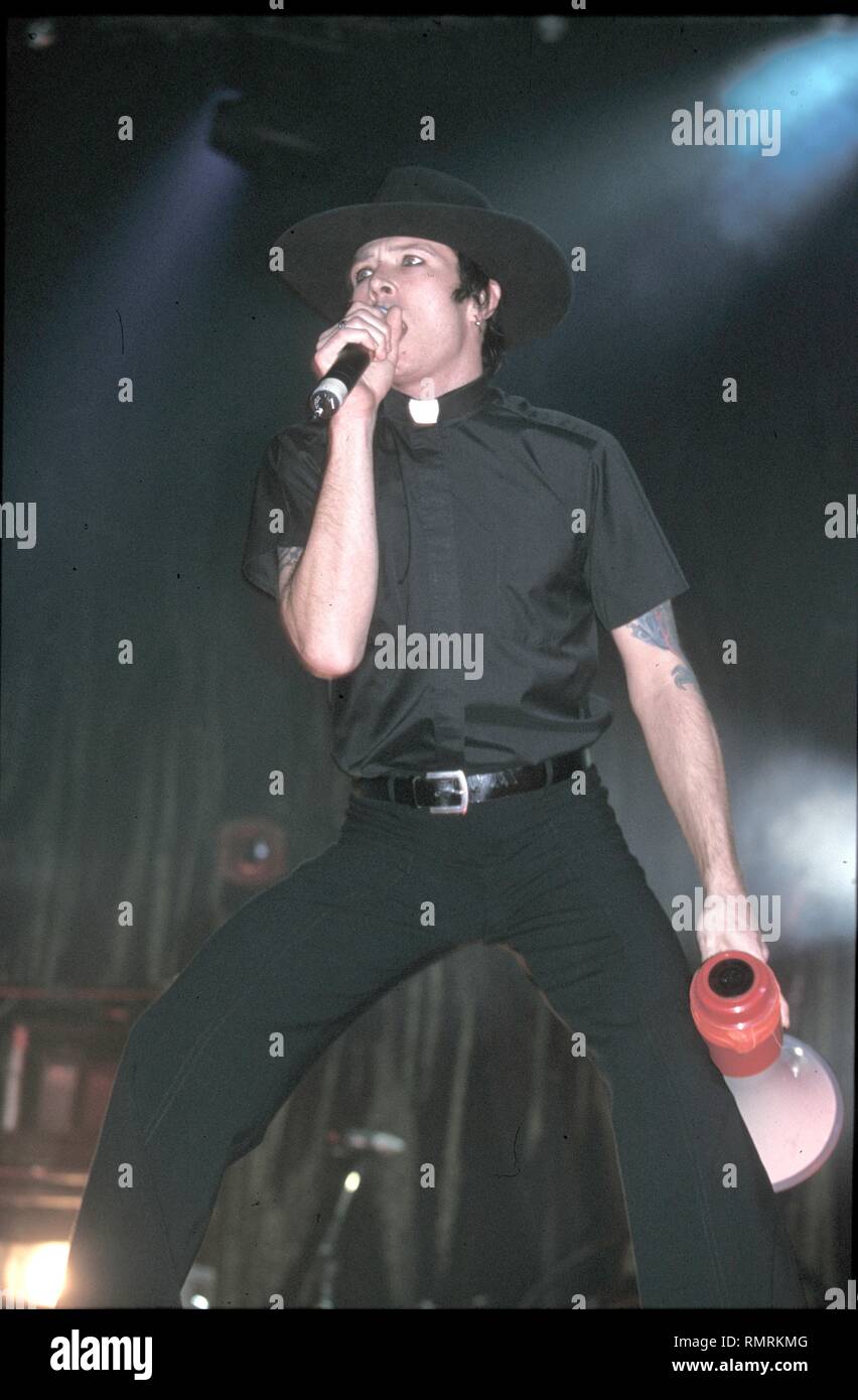 stone temple pilots singer 90s stone temple pilots singer 90s