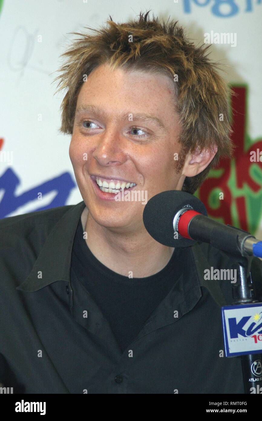SInger Clay Aiken is shown being interviewed during a press conference Stock Photo Alamy
