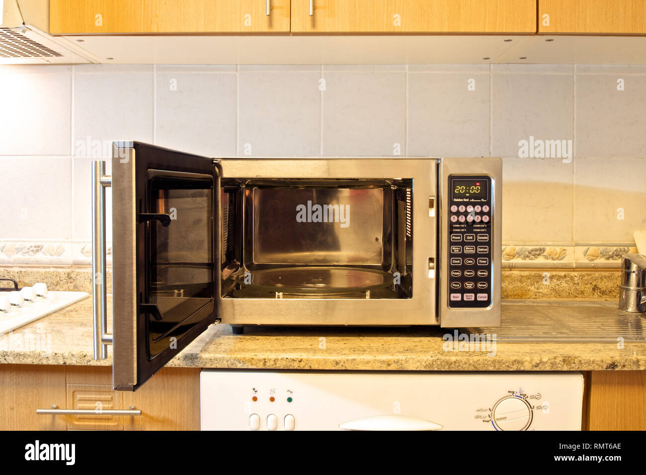 Conventional Oven High Resolution Stock Photography and Images Alamy