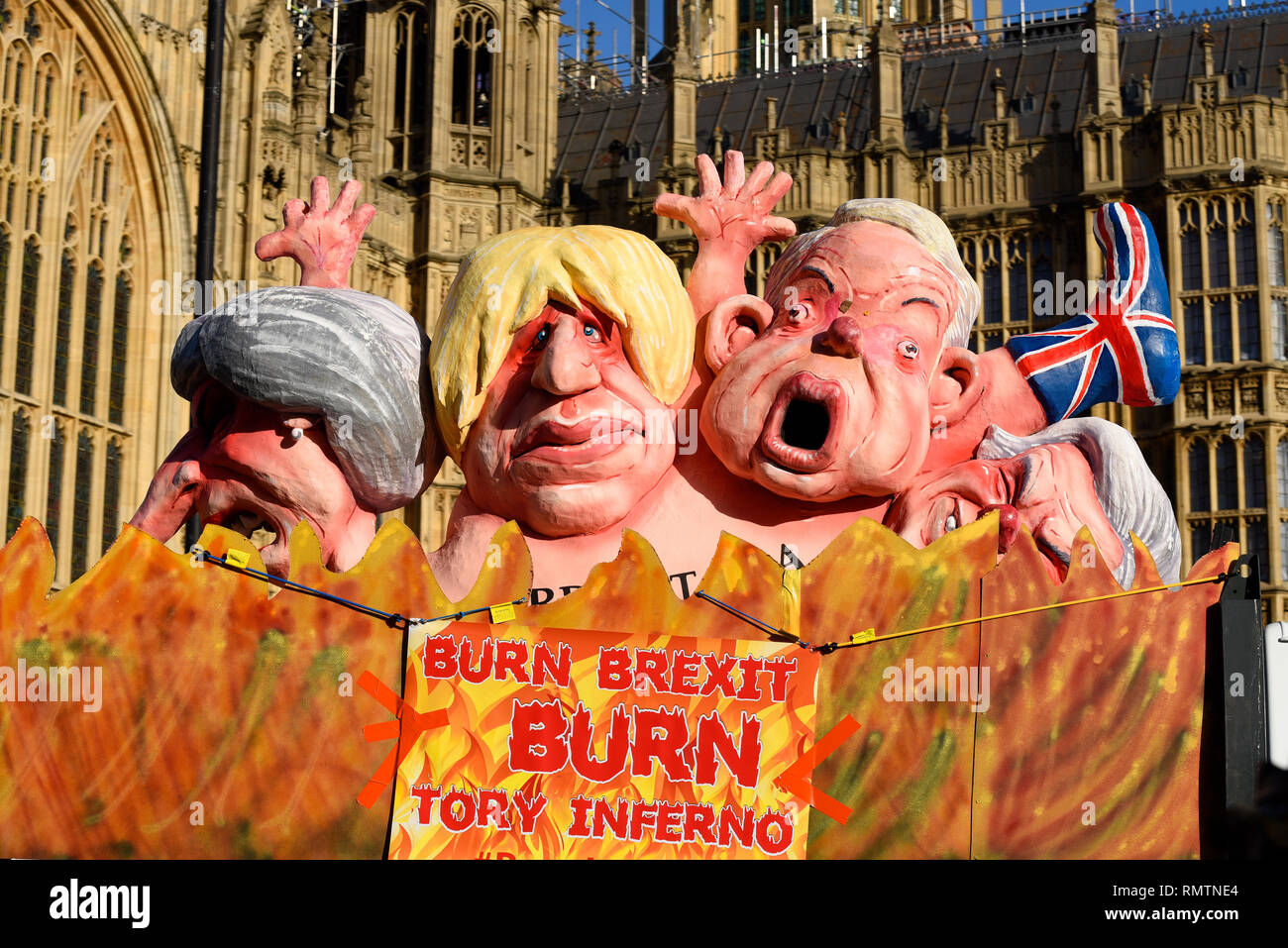 Comic caricatures. Brexit protests continue outside Parliament, Westminster, London, UK as pro-EU and pro-Brexit campaigners try to make their points Stock Photo
