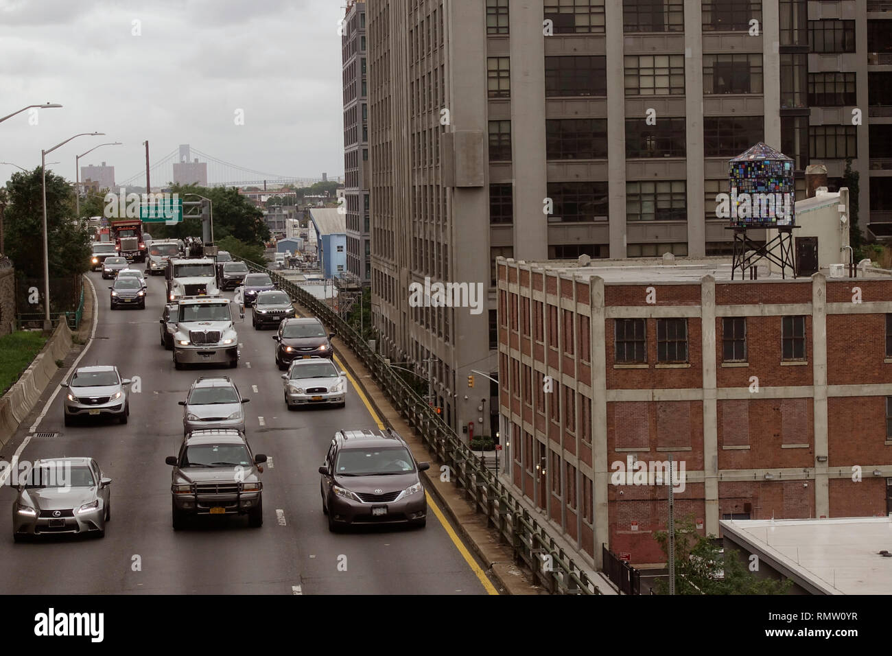 traffic on the BQE in Brooklyn NYC Stock Photo Alamy