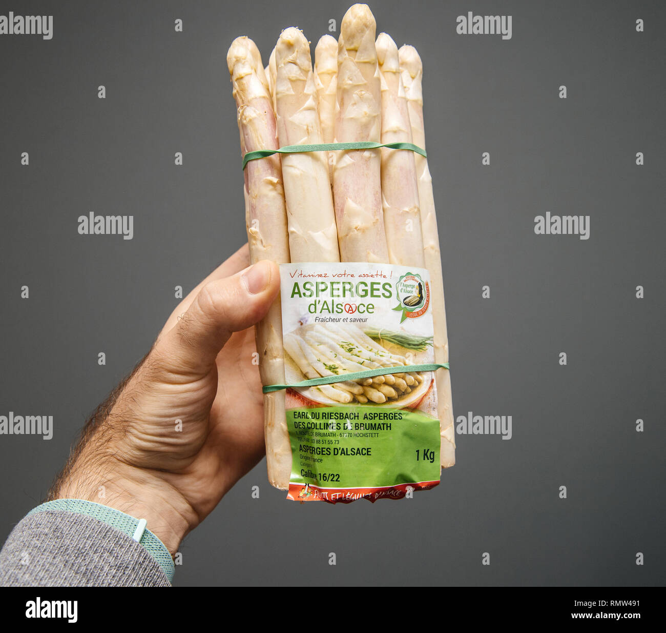 Asperges hi-res stock photography and images - Alamy