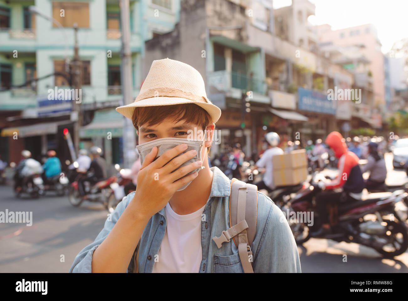 Vietnamese wearing face masks due to the pollution situation in Ho Chi