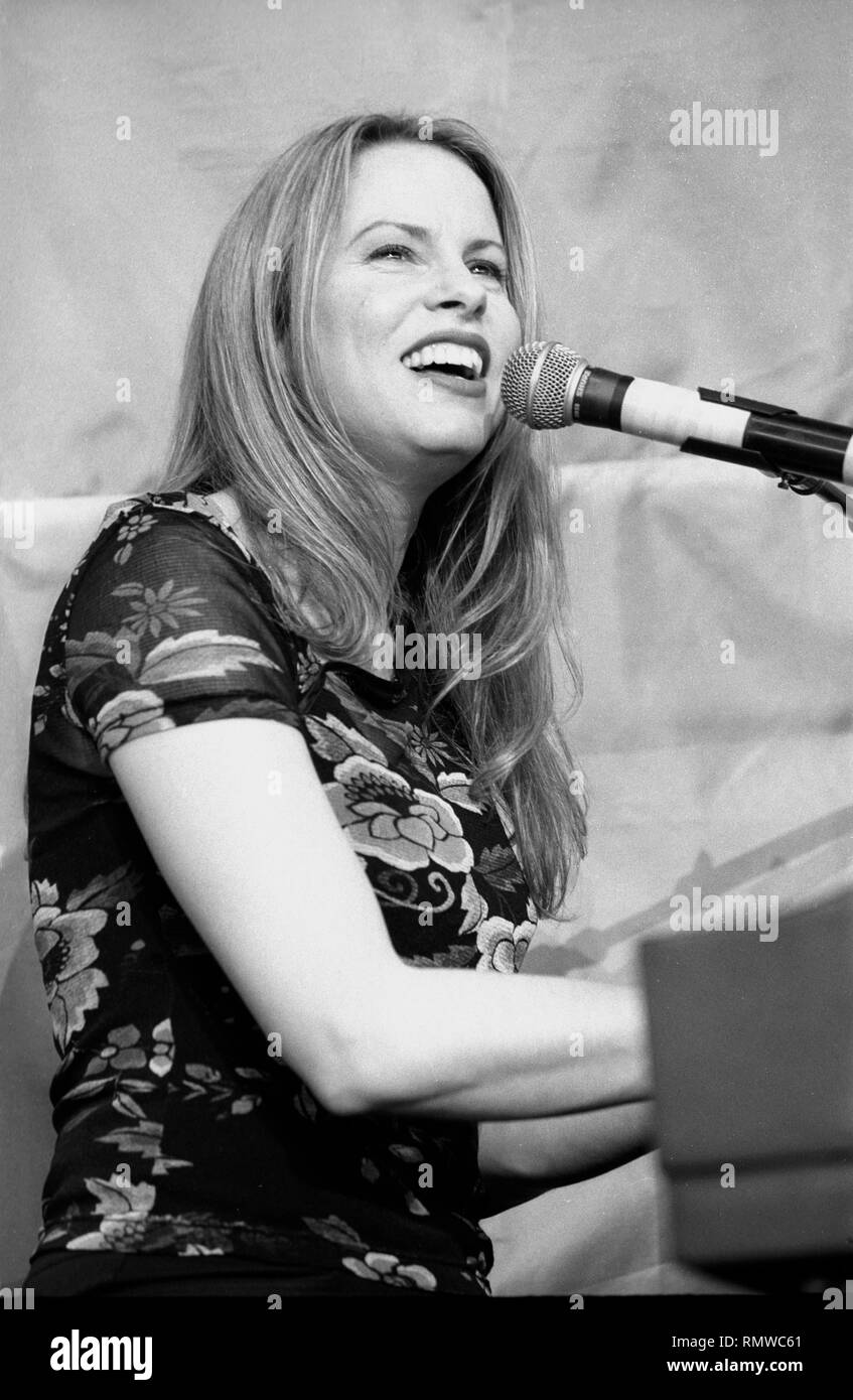 Vonda Shepard Hi Res Stock Photography And Images Alamy Vonda Shepard Hi Res Stock Photography And Images Alamy