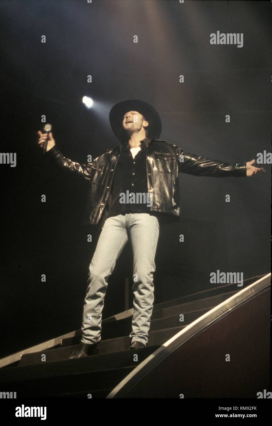 Country music singer and actor Tim McGraw, the son of former baseball  player Tug McGraw, is shown performing on stage during a live concert  appearance Stock Photo - Alamy