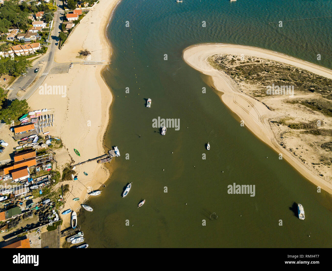 Aerial view, Fishing Village and Mimbeau Beach, Cap Ferret, Arcachon