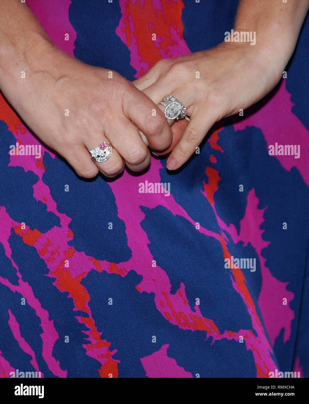 Joely Fisher arriving at the FOX tca Summer party at the Ritz Carlton In Los Angeles. July 25, 2006.  detail of the rings FisherJoely251.JPGFisherJoely251  Event in Hollywood Life - California, Red Carpet Event, Vertical, USA, Film Industry, Celebrities, Photography, Bestof, Arts Culture and Entertainment, Topix Celebrities fashion, Best of, Hollywood Life, Event in Hollywood Life - California, Red Carpet and backstage, movie celebrities, TV celebrities, Music celebrities, Topix, from the year 2000-2009 inquiry tsuni@Gamma-USA.com , Credit Tsuni / USA,  Object wear on the red carpet, one perso Stock Photo