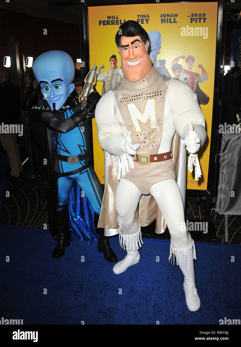 Megamind, character     - Megamind Premiere at the Chinese Theatre In Los Angeles.Megamind, character 33  Event in Hollywood Life - California, Red Carpet and backstage, movie celebrities, TV celebrities, Music celebrities, Topix, Bestof, Arts Culture and Entertainment, Photography,  inquiry tsuni@Gamma-USA.com , Credit Tsuni / USA,  accessory wear by people on event. shoes, jewelery, ring, earring, bag ambience and others. from 2010 Stock Photo