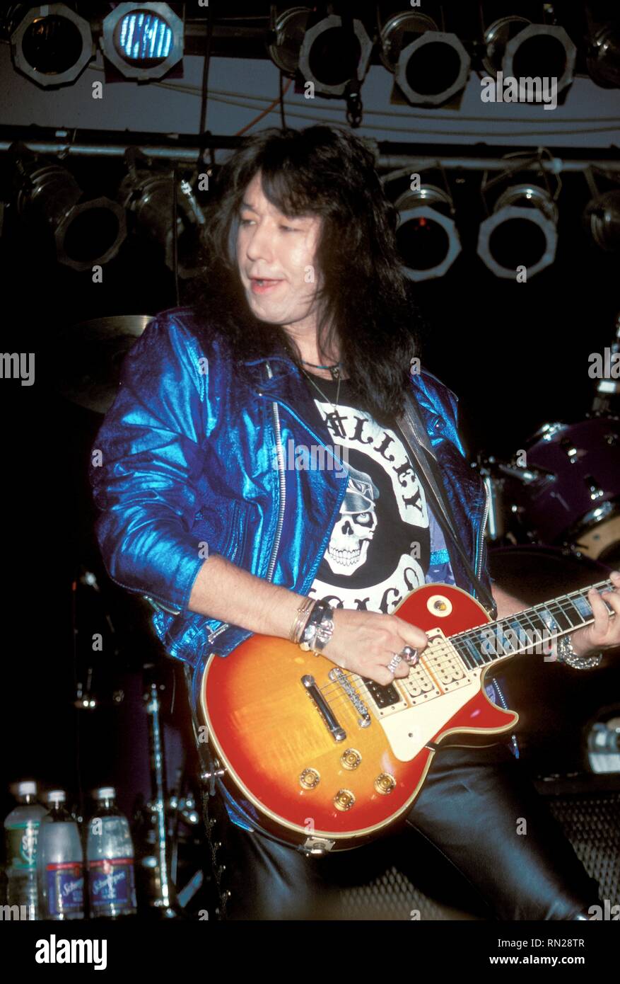 Ace frehley hi-res stock photography and images - Alamy