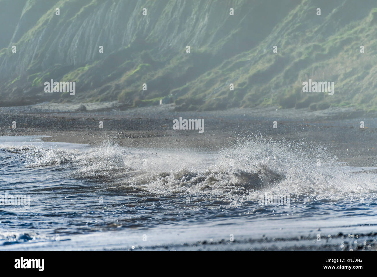 Storm exposed shoreline hi-res stock photography and images - Alamy