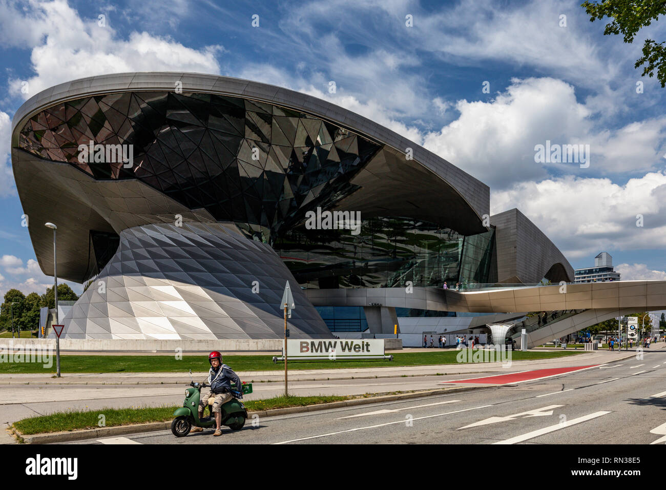 Bmw Showroom Munich BMW Welt Coop Himmelb(l)au