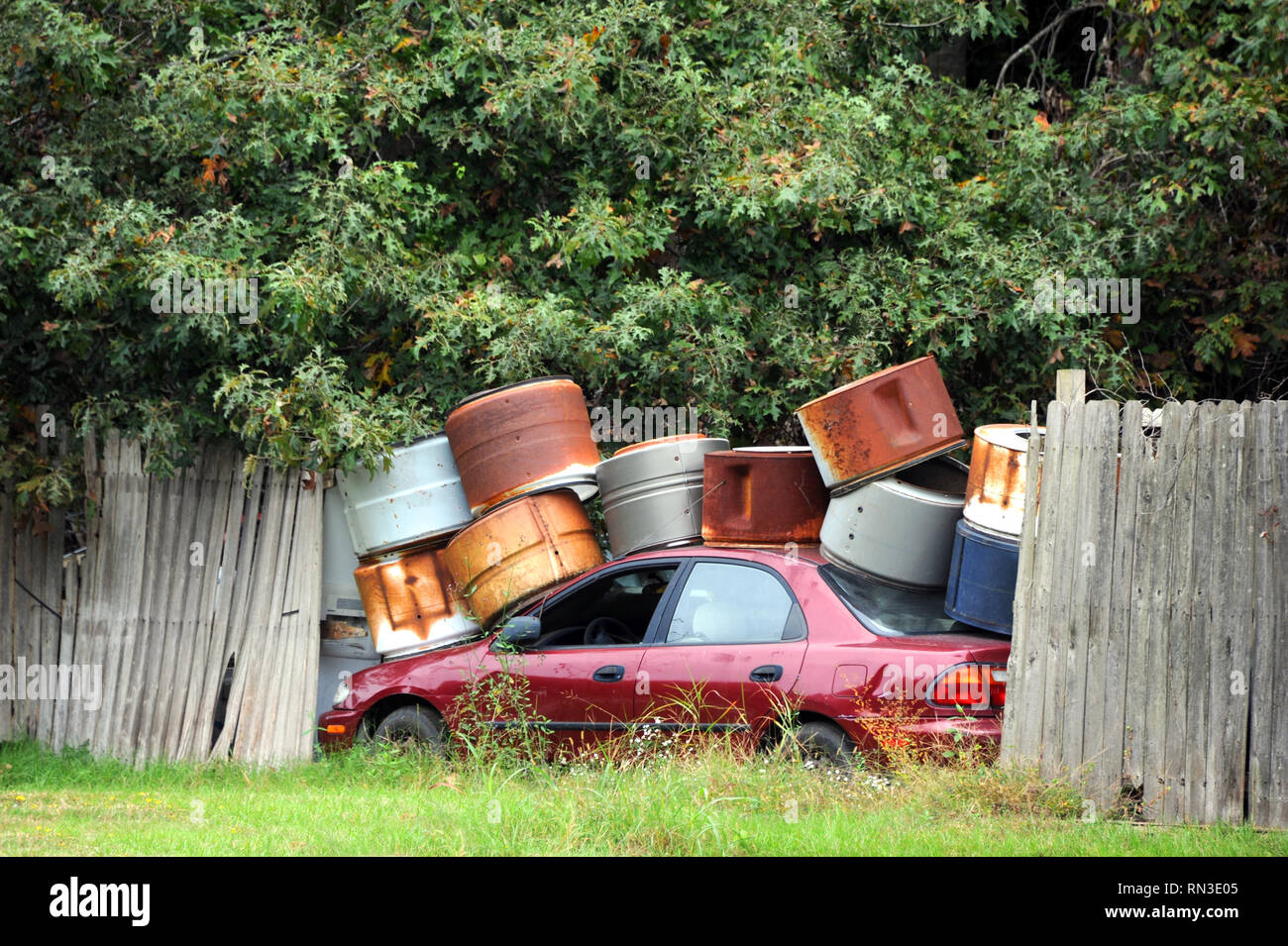Trashed drums hires stock photography and images Alamy