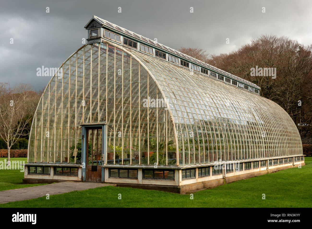 Picturesque Edwardian greenhouse glasshouse or Botanical hothouse, Muckross House and Gardens grounds, Killarney National Park, County Kerry, Ireland Stock Photo