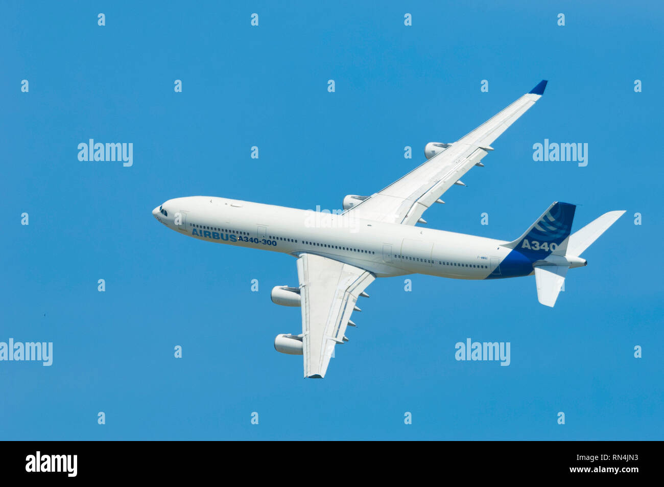 France, Seine Saint denis (93), Paris-Le Bourget airport, International Paris Air Show 2009, Airbus A340-300 flying Stock Photo