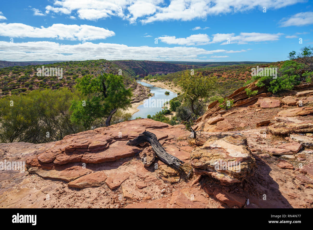 Hiking the canyon. natures window loop trail, kalbarri national park