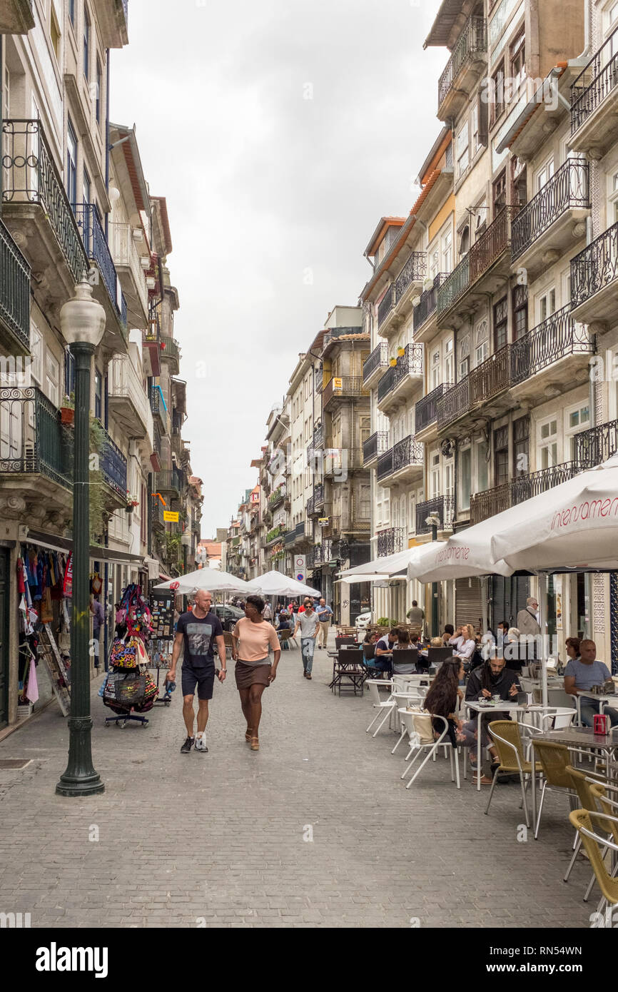 Rua das Flores (Flores Street), Porto, Portugal Stock Photo - Alamy
