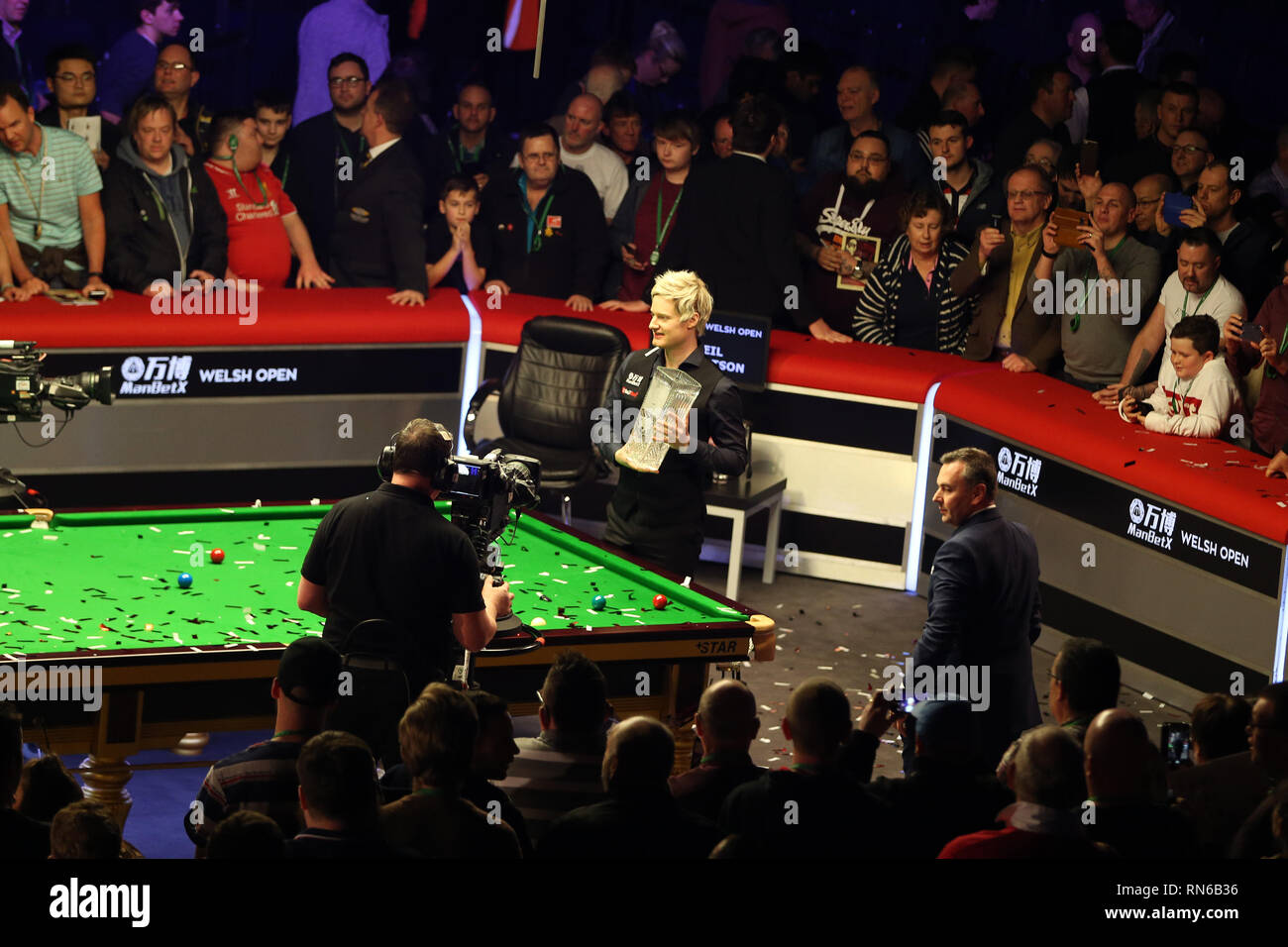 Stuart Bingham of England is pictured in the final of the 888casino Champion of Champions Snooker Tournament 2013 in Coventry, UK, 24 November 2013 Stock Photo