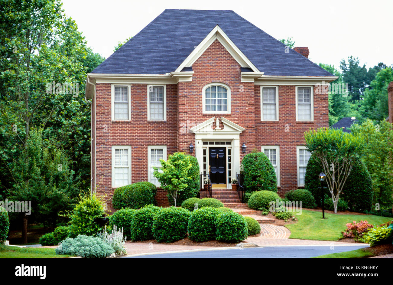 Topo 74+ imagem casas en atlanta Abzlocal.mx