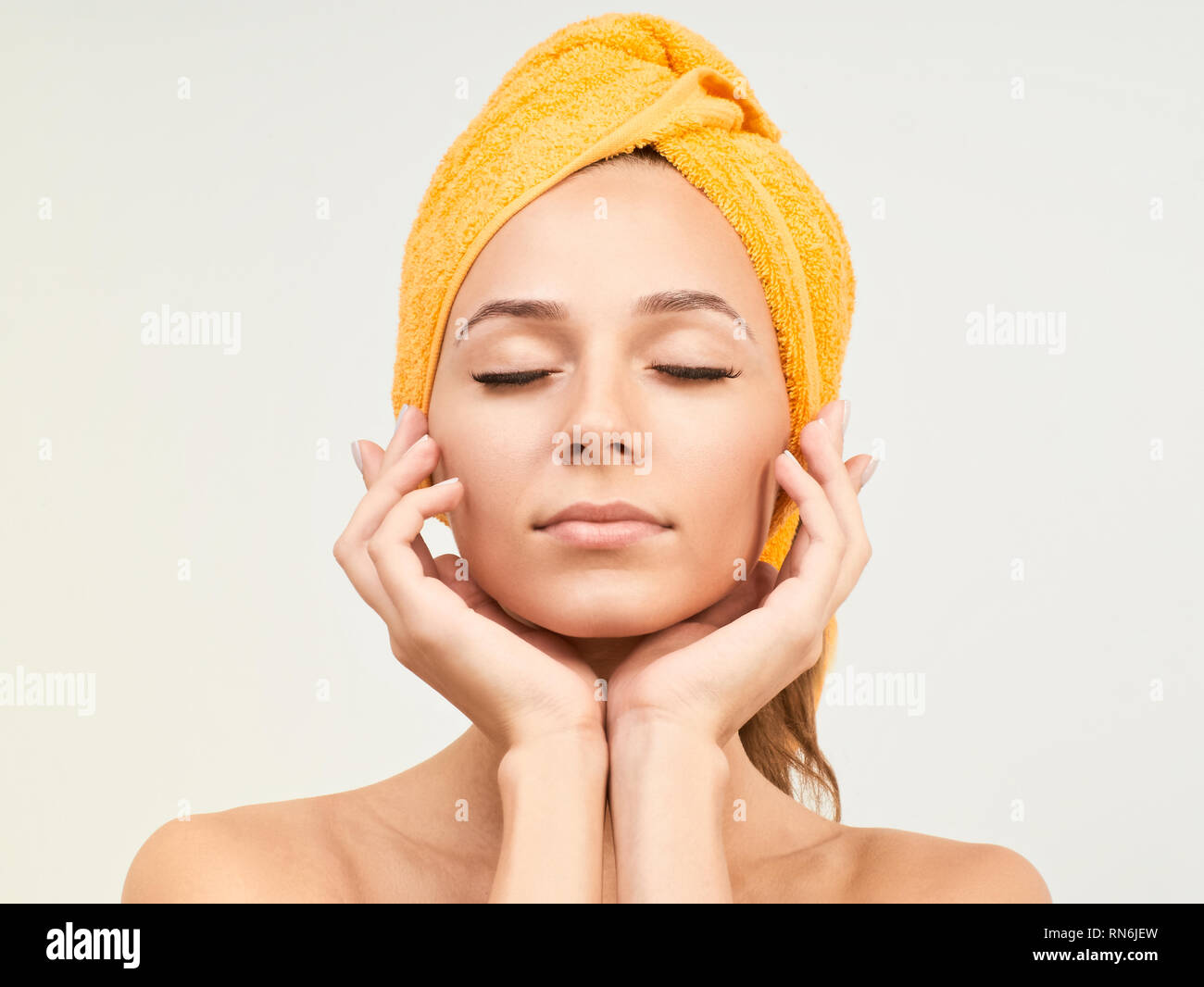 Beautiful Young Woman with Clean Fresh Skin look. Girl beauty face care ...