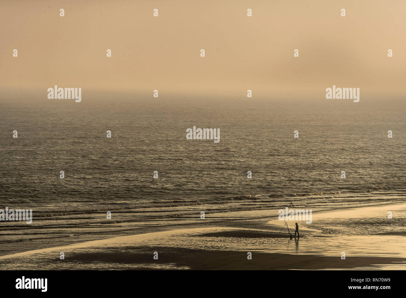 Paul Roggeman Europes largest beach angling festival hi-res stock photography and ...