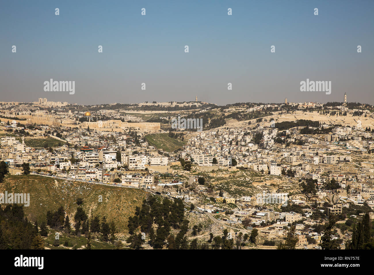 Panorama the old city Jerusalem the Temple Mount Moria Stock Photo - Alamy