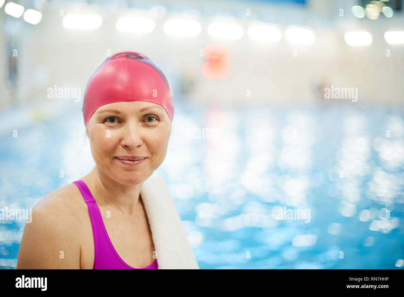 Mature woman in swimming pool hi-res stock photography and images - Alamy