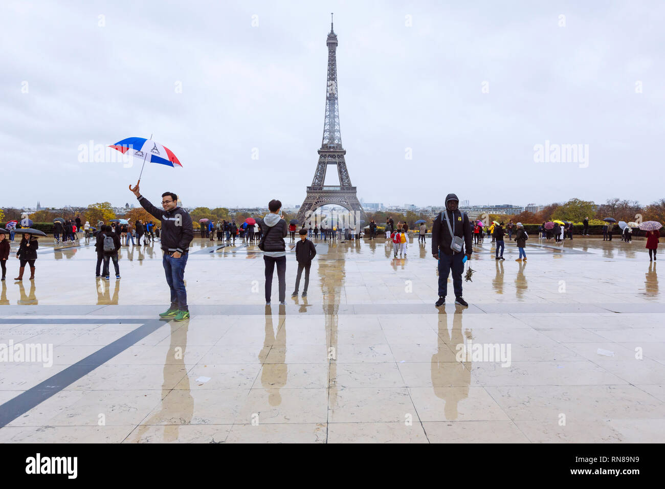 PARIS, FRANCE - NOVEMBER 11, 2018 - Eiffel Tower seen from the terrace of Trocadéro Stock Photo
