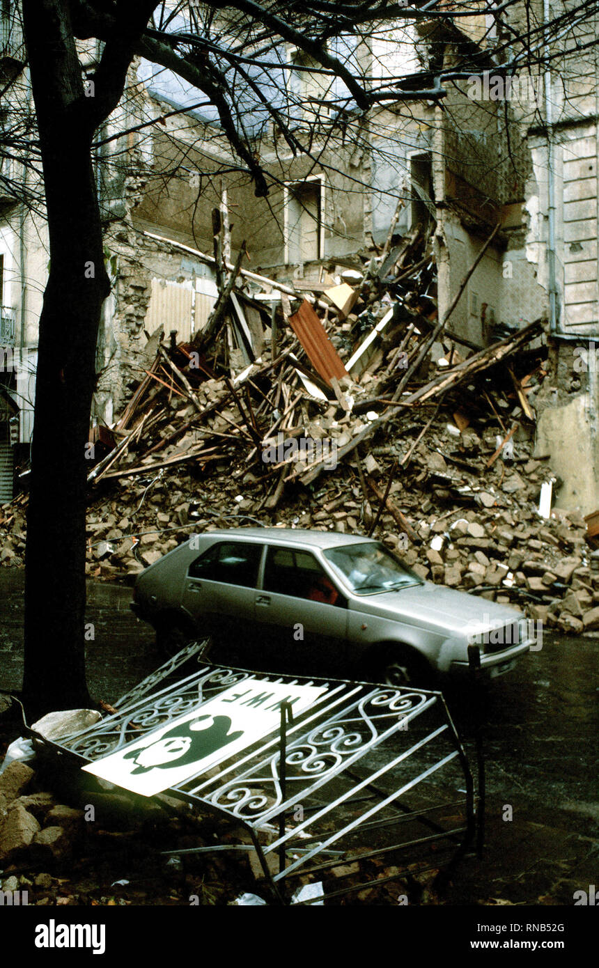 1980 earthquake hi-res stock photography and images - Alamy