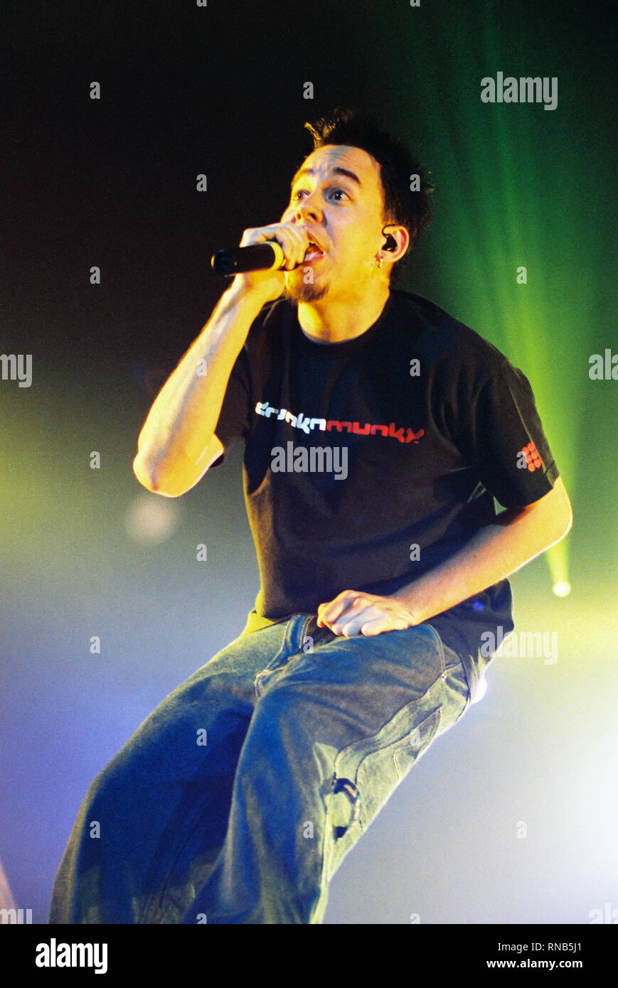 Mike Shinoda 2001 Hi res Stock Photography And Images Alamy