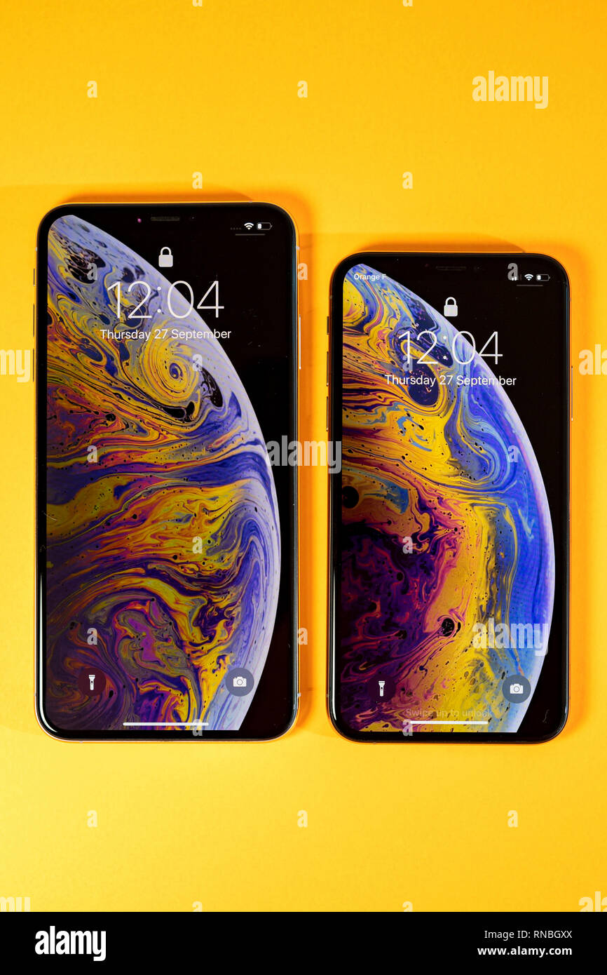 Với thiết kế đẳng cấp và hiệu năng mạnh mẽ, hai mẫu iPhone của Apple là XS và XS Max đã chinh phục được hàng triệu trái tim trên toàn thế giới. Đến ngay để xem hình ảnh nổi bật của chúng và tìm hiểu thêm về các tính năng tuyệt vời của chúng.