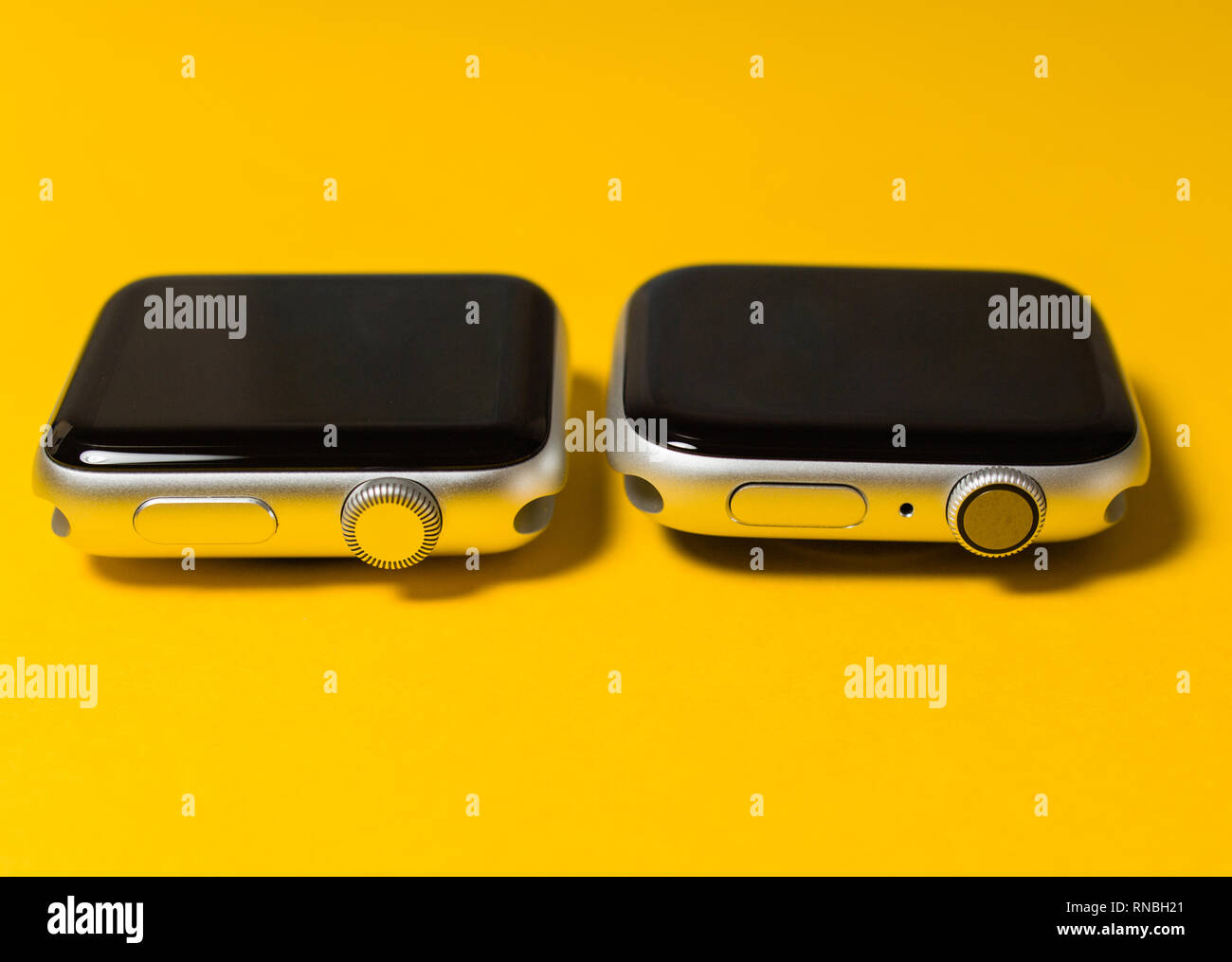 apple watch series 3 and 4 side by side