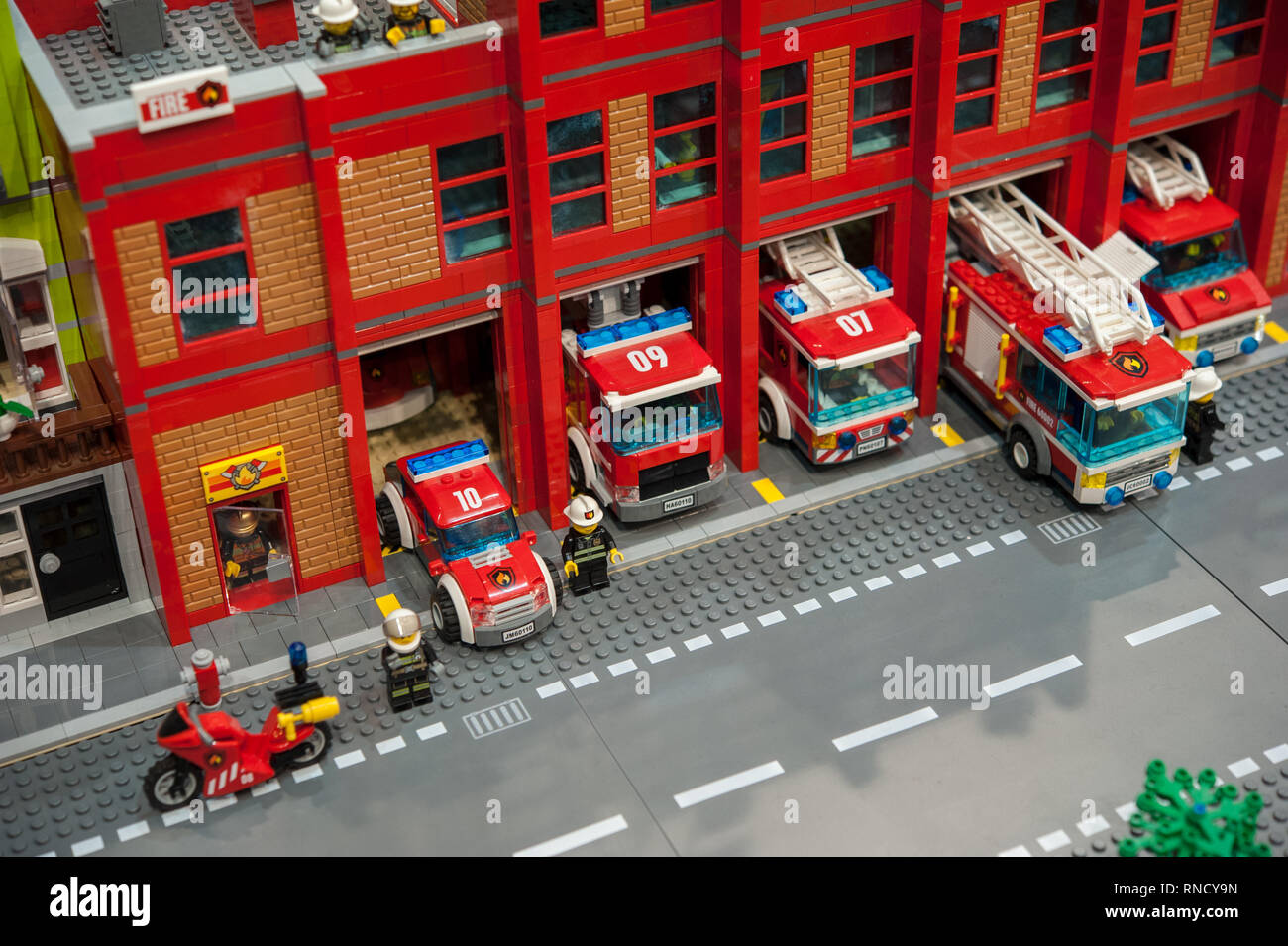 fire station garage toy
