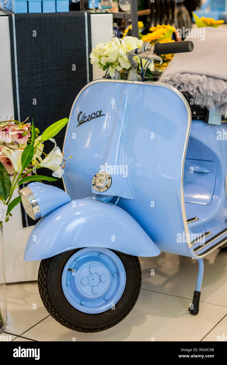 Baby blue moped scooter bike, classic bike , motorcycle motorbike motor  scooter, shop display, luxury, italian, vintage, travel concept, summer  Stock Photo - Alamy