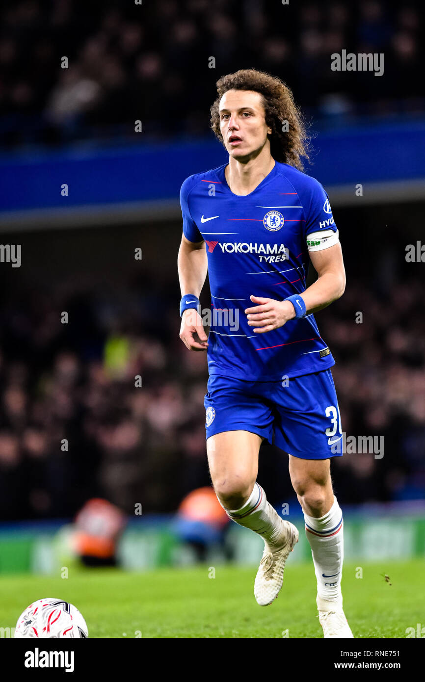 David luiz chelsea hi-res stock photography and images - Alamy