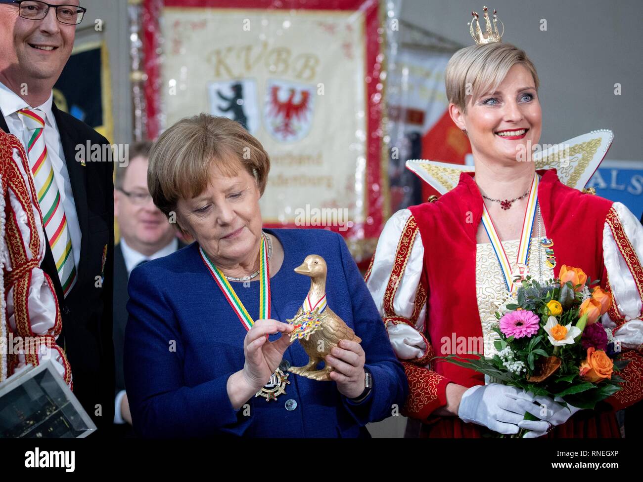 Berlin, Germany. 19th Feb, 2019. Federal Chancellor Angela Merkel (CDU, l) receives in the Federal Chancellery 'Prinzenpaare' from all federal states and stands here together with Princess Yvonne I. of the Anklamer Carnevals Club. Credit: Kay Nietfeld/dpa/Alamy Live News Stock Photo