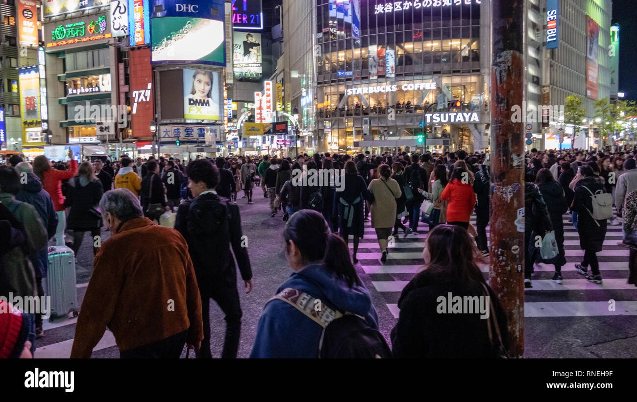 tokyo-japan-december-23-2012-pedestrians-cross-at-shibuya-crossing