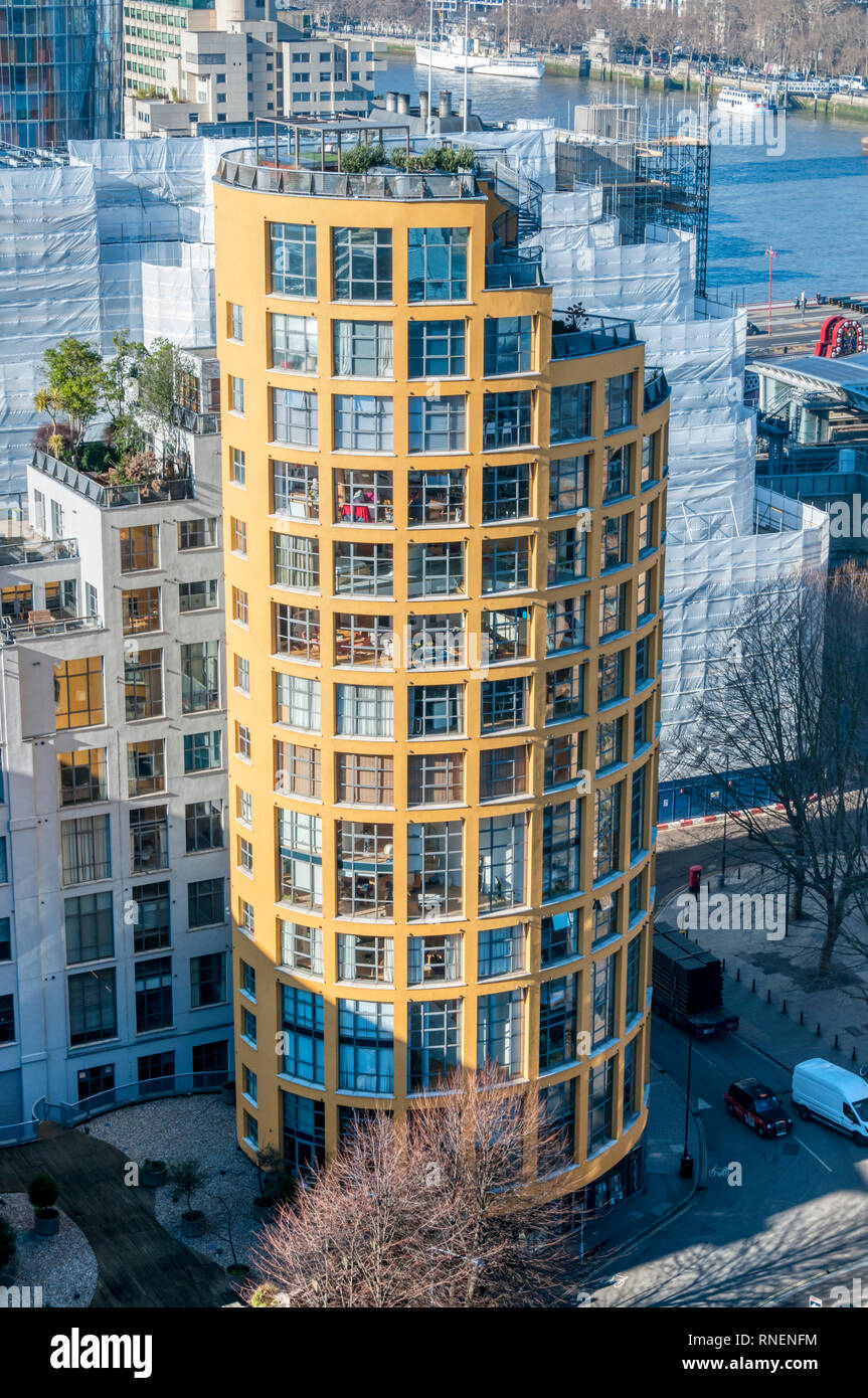 An elevated view of Bankside Lofts in Hopton Street, Southwark. Stock Photo