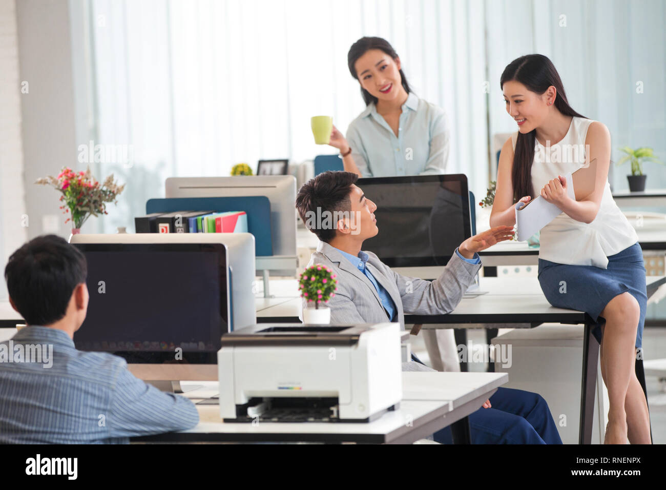 Business men and women in the office Stock Photo - Alamy